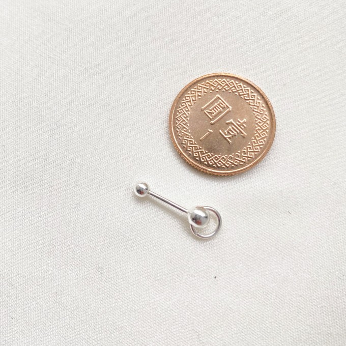 純銀扣環轉珠耳環(單隻)